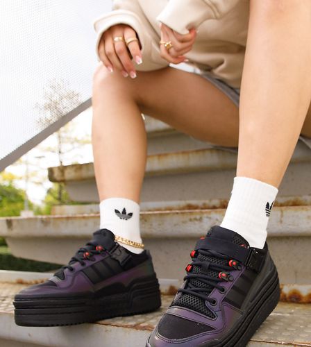 Forum Triple - Sneakers con plateau nere con dettagli riflettenti-Nero - adidas Originals - Modalova