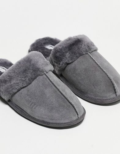 Pantofole in pregiato montone grigie - ASOS DESIGN - Modalova