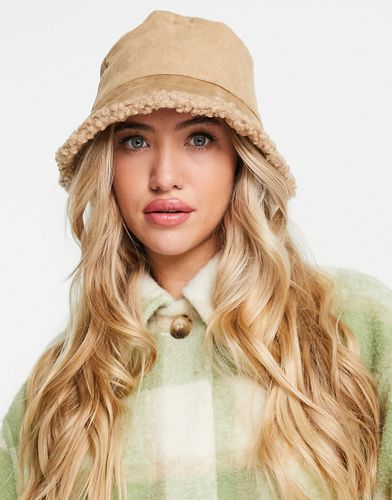 Cappello da pescatore in camoscio sintetico color cammello con finiture in pile borg-Marrone - Glamorous - Modalova