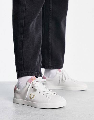 Lottie - Sneakers in pelle bianche e rosa - Fred Perry - Modalova