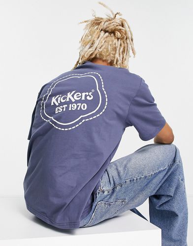 T-shirt blu sbiadito con stampa sulla schiena e logo in rilievo - Kickers - Modalova