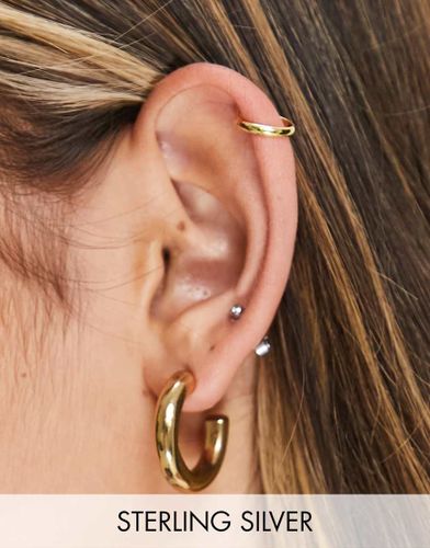 Orecchino ear cuff minimal in argento sterling con placcatura oro - Kingsley Ryan - Modalova