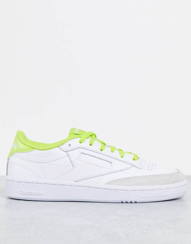 Club C 85 - Sneakers bianche con dettaglio giallo-Bianco - Reebok - Modalova