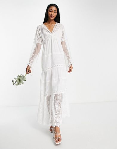Vestito lungo da sposa bianco ricamato trasparente - Y.A.S - Modalova
