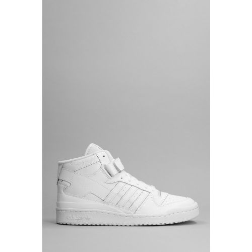 Sneakers Forum Mid in Pelle Bianca - Adidas - Modalova