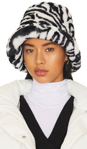 Faux Fur Bucket Hat in - Adrienne Landau - Modalova